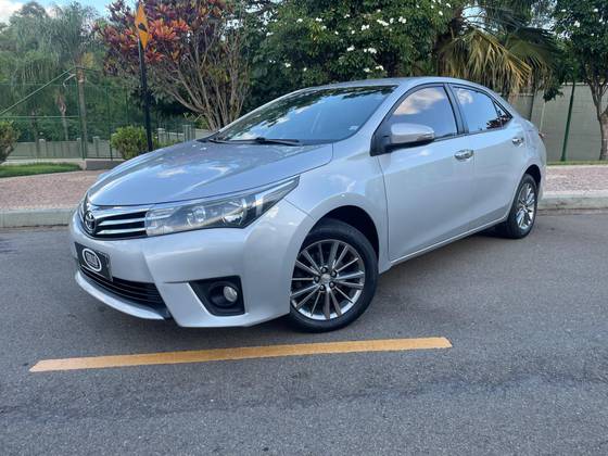 TOYOTA COROLLA 2.0 XEI 16V FLEX 4P AUTOMÁTICO